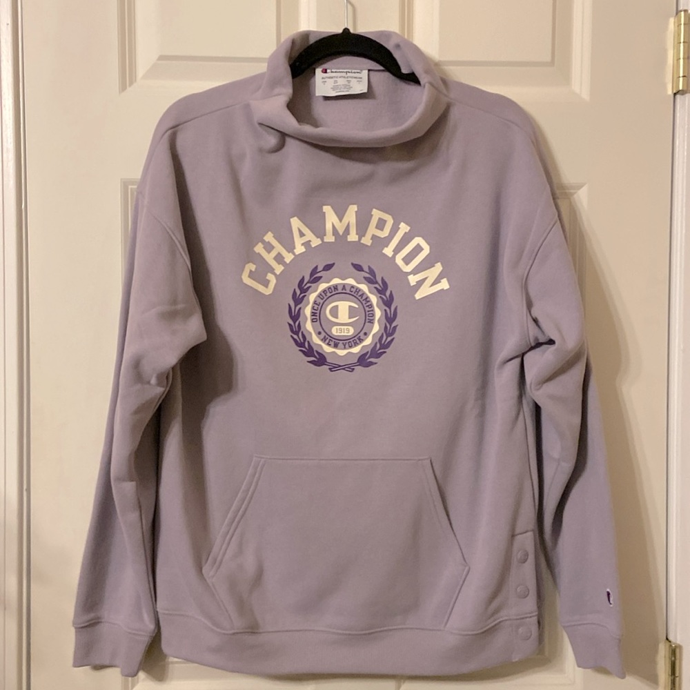 NWOT Champion Sweatshirt Small - Picture 5 of 11